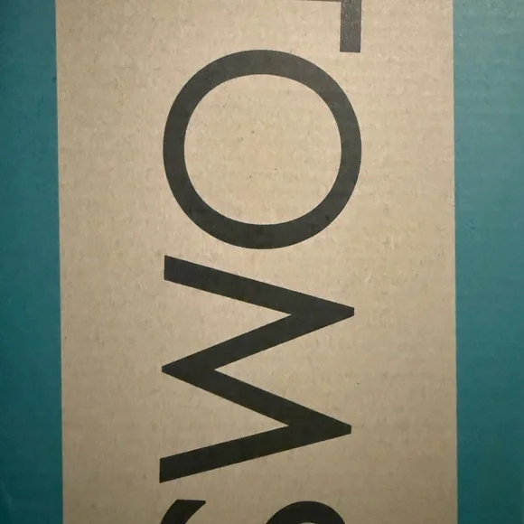 TOMS Vibrant Red Canvas Slip-Ons - Picture 5 of 6